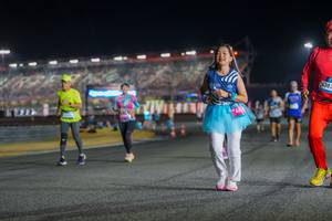 BIB: 438
                            <button type="button" onclick="openModal(22812416)" class="btn btn-primary btn-sm float-right btn-popup" data-toggle="modal" data-target=".modal-high-quality">
                        <i class="fas fa-shopping-cart"></i> Add to Cart
                    </button>
                                            <button type="button" onclick="isThisMe(22812416, true)" class="btn btn-success btn-sm float-right btn-popup btn-isme hidden" data-toggle="tooltip" data-placement="bottom" title="นี่คือรูปของคุณใช่ไหม คลิกที่นี่เพื่อเอาเข้าอัลบั้ม">
                        <i class="fas fa-plus"></i> Add to album
                    </button>
                    <button type="button" onclick="isThisMe(22812416, false)" class="btn btn-warning btn-sm float-right btn-popup btn-isnotme hidden">
                        <i class="fas fa-ban"></i> Remove from album
                    </button>